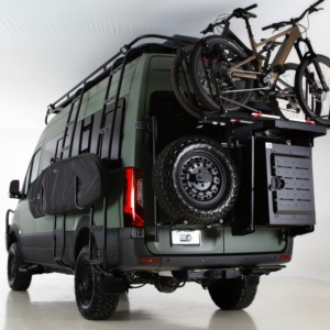 Autocaravana 4x4 para Expediciones, Campamentos y Viajes de Larga Distancia, Autocaravana 4x4 para Aventuras - Product Image 1