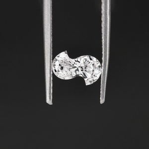 เพชรทรงแฟนซี 1 กะรัต รับรองโดย IGI ระดับ VVS เพชรเลี้ยงในห้องปฏิบัติการ ตัวอักษร S สำหรับทำจี้ Luxira Export เจาะด้วยเลเซอร์ - Product Image 3