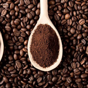 Exportación Directa de Vietnam, Café Verde Robusta Tostado de Especialidad, Certificado por el USDA, 0.1% de Granos Negros, Solo Granos Superiores Naturales, TNFOOD AA+ - Product Image 1