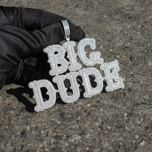 Colgante personalizado con letras incrustadas de diamantes de moissanita en plata de ley 925, estilo hip hop, joyería llamativa. - Product Image 2