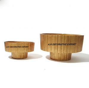 Jardinières en aluminium côtelé noir mat - Pot sur pied industriel moderne pour l'aménagement intérieur et extérieur contemporain, écologique - Product Image 2