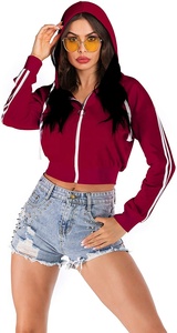 Survêtement 2 pièces en coton uni pour femmes, haut court et design personnalisé, ensemble de sport à la mode - Product Image 4