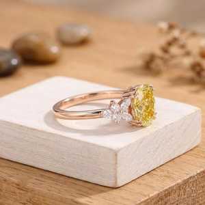 10K 14K 18K Solid Gold Yellow Oval & Round Lab Grown Diamond Engagement Ring Vintage Cluster Side Stones Halo Wedding Ring - Product Image 6