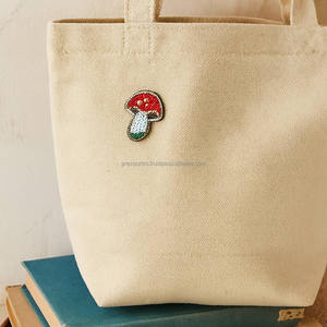 Broche en forme de champignon perlée, brodée de paillettes et de perles, avec perles de rocaille, pour revers de vestes, sacs, chapeaux, personnalisable, vente en gros, en alliage argenté - Product Image 3