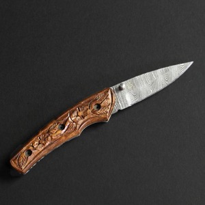 Cuchillo de Bolsillo Plegable de Acero de Damasco Hecho a Mano con Diseño Vikingo, Mango de Madera, Hoja de Punta Caída, para Deportes al Aire Libre, ODM/OEM - Product Image 6