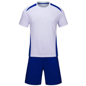 Tenue de football respirante sur mesure pour hommes, ensemble de maillots de football en gros, uniforme durable avec impression des numéros d'équipe et des noms des joueurs - Product Image 5
