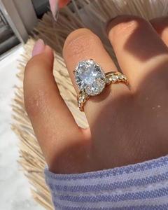 Anillo de compromiso ovalado con diamante cultivado en laboratorio, oro de 14K/18K, personalizado, 3.50 ct, halo oculto, solitario, engaste de bisel, banda clásica de boda, IGI - Product Image 2