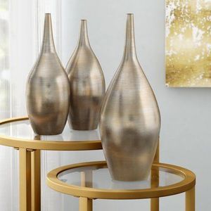 Iron Floral Vase Contemporary <b>Tabletop</b> Decor Accent Piece Rustic Finish Long Lasting Home Decoration Premium Quality - Product Image 2