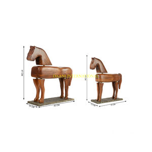 Sculpture de cheval en bois moderne artisanale, ensemble de statues d'animaux décoratives, décoration intérieure, salon, bureau, ornements de Noël - Product Image 4
