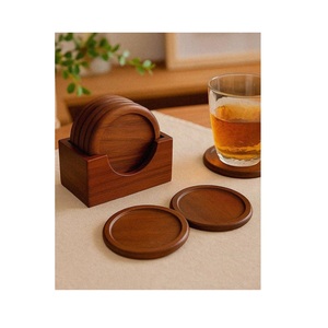 Sous-verre en bois poli au design classique et élégant pour table, idéal pour les maisons et les restaurants - Product Image 3