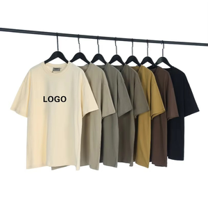 Camiseta con bolsillos y un bolsillo en contraste con logo, cuello redondo de algodón de alta calidad para hombre - Product Image 4