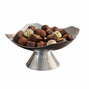 ชามเสิร์ฟโลหะสีทองหรูหรา ขอบหยักทันสมัย พร้อมฐานวาง ใช้เป็นจานใส่ขนมหวาน ของตกแต่งโต๊ะอาหาร ชามใส่ของหวาน ของตกแต่งบ้าน - Product Image 6