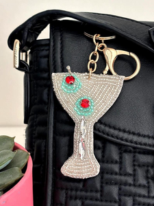 Elegante llavero bordado con cuentas de semillas, hecho a mano, con dije bordado de cuentas de semillas, de MULTI CRAFT - Product Image 3