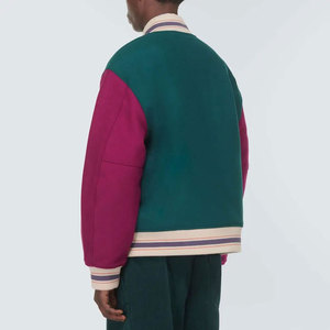 Ensemble veste universitaire homme vert et violet, coupe droite, style preppy, blocs de couleur, fermeture boutonnée simple, et pantalon en velours côtelé - Product Image 2