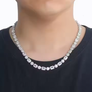 Collier Tennis Élégant en Moissanite Taille Émeraude, Bijou Hip Hop de Luxe pour Hommes et Femmes, Cadeau d'Anniversaire - Product Image 3