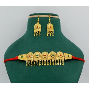 ชุดสร้อยคอทองคำสุดหรูสำหรับผู้หญิง: เครื่องประดับแบบดั้งเดิมที่สวยงามสำหรับงานแต่งงานงานเลี้ยงและงานเฉลิมฉลองเครื่องประดับอินเดีย - Product Image 2