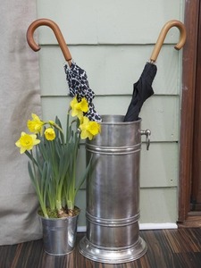Porte-parapluies en laiton antique avec 3 fentes, support métallique autoportant pour la décoration de la maison - Product Image 5