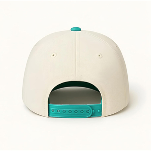 Gorra Trucker de 6 Paneles en Mezclilla Azul Claro con Perlas, Unisex, Casual, con Bloques de Color, Ajustada, 100% Poliéster - Product Image 2