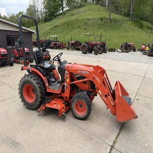 Mini Tractor Cortacésped Kubota con Sistema de Corte Avanzado y Motor Potente para un Mantenimiento Eficiente del Césped y Jardín - Product Image 4