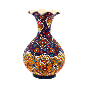 Pot en céramique blanche texturée avec des fleurs bleues et rouges audacieuses peintes à la main ; disponible à prix de gros. - Product Image 5