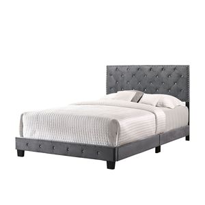 Letto King Size Moderno Grigio con Rivestimento, Stile Transizionale per Arredamento Contemporaneo - Product Image 3