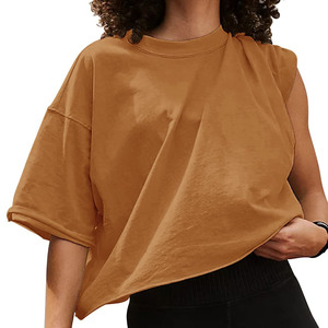 เสื้อยืดสตรีทสไตล์ฮิปฮอปทรงหลวม พิมพ์ลายโฟม ลวดลายและโลโก้สุดโปรด ผ้าโพลีเอสเตอร์ เสื้อครอปเท่ๆ สำหรับผู้หญิง - Product Image 1