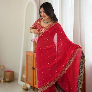 Sari en soie lourde de qualité supérieure avec broderie de fils et de paillettes, et chemisier non cousu assorti, prix de gros par Royal Export - Product Image 2