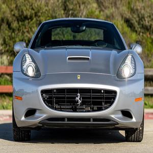 Ferrari California 2010 - Product Image 3