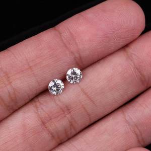 Paire de diamants de laboratoire taille brillant rond, de 0,51 à 3,01 carats, certifiés IGI, pierres lâches pour la fabrication de boucles d'oreilles, pendentifs et bijoux - Product Image 2