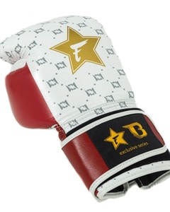 Guantes de Muay Thai Fairtex Personalizados Hechos con Cuero Vacuno Auténtico, Guantes de Boxeo para Sparring de MMA, Guantes de Kick Boxing Hechos a Medida - Product Image 5