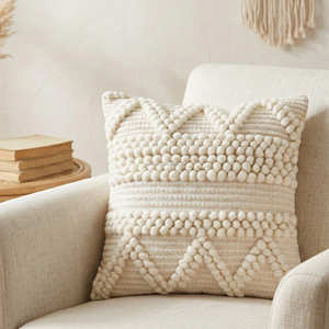 Housse de coussin géométrique texturée style bohème, housse de coussin décorative tissée ivoire, coussin d'appoint bohème neutre pour canapé - Product Image 3