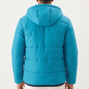 Manteau matelassé urbain élégant pour homme, conçu avec une capuche raffinée, fermeture éclair de qualité supérieure, imperméable et respirant, respectueux de l'environnement - Product Image 2
