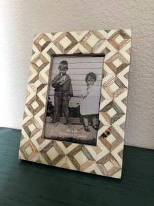 Classic <b>Resin</b> Photo <b>Frame</b> Handmade Wall Mount Vertical Hanging Decorative <b>Frame</b> with Letterpress Printing Represents Heritage - Product Image 2