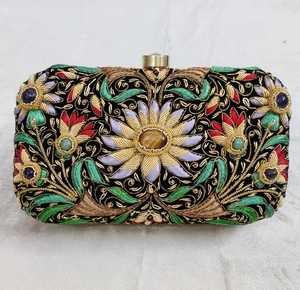 Women Floral Embroidered Clutch Bag Metal <b>Frame</b> Evening Purse Chain Strap Wedding Party Handbag Elegant Ladies Bag - Product Image 5