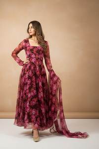 Conjunto de Kurta Premium Color Granate con Estampado Digital, Sin Parte Inferior Incluida, Tela Georgette, Largo hasta el Tobillo, Ropa India al por Mayor - Product Image 6