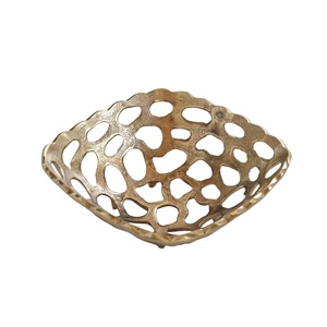 Corbeille à fruits décorative en laiton antique ajouré pour table à manger, table basse, comptoir de cuisine - Product Image 1