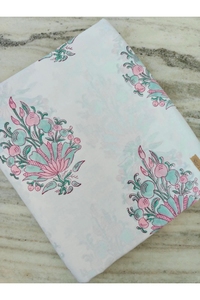 Tela de algodón 100% india hecha a mano, ecológica, con estampado floral tradicional hecho a mano, para decoración del hogar y vestidos. - Product Image 2