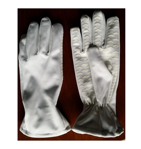Gants d'hiver chauds Gants tactiques coupe-vent à écran tactile Gants blancs pour temps froid - Product Image 3
