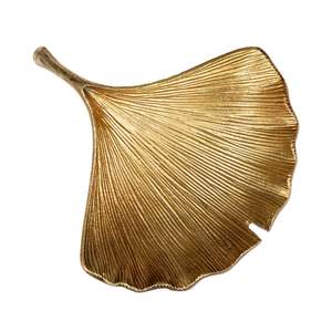 Magnifique plat de service en aluminium en forme de feuille pour une présentation élégante de la table festive lors d'occasions spéciales - Product Image 4