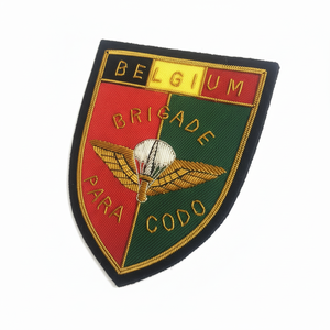 Écussons de blazer personnalisés haut de gamme brodés à la main en fil bouillon, broderie 3D avec logo pour uniformes - Product Image 6