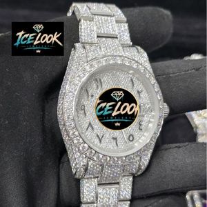 นาฬิกาข้อมือผู้หญิง ICE LOOK หรูหรา ตัวเรือนสแตนเลสสตีล หน้าปัด 40 มม. ระบบควอตซ์ แอลอีดีเรืองแสง กระจกแซฟไฟร์ สาย 20 มม. พร้อมตัวล็อคแบบพับได้ แสดงวันที่ - Product Image 4