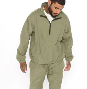 ชุดวอร์มลำลองแบบสวมใส่ได้ทั้งชายและหญิง คุณภาพสูง ขายดีประจำปี 2026 ผลิตจากโพลีเอสเตอร์ 100% เป็นมิตรต่อสิ่งแวดล้อม เหมาะสำหรับฤดูหนาว  รับสกรีนโลโก้ตามแบบที่ต้องการ - Product Image 1