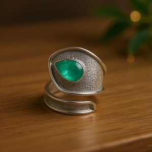 แหวนมรกตปรับขนาดได้ 5.4 กรัม - Product Image 3