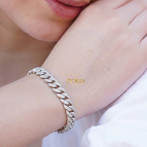 สร้อยข้อมือคิวบันลิงค์เพชรเลี้ยงในห้องปฏิบัติการ ดีไซน์คลาสสิกประณีต ระยิบระยับเหนือกาลเวลา ของขวัญสำหรับผู้หญิงในงานปาร์ตี้ - Product Image 4