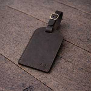 ป้ายแท็กกระเป๋าเดินทางหนังแท้ ป้ายปิดข้อมูลส่วนตัว ป้ายกระเป๋าเดินทางโลโก้สั่งทำ ป้ายกระเป๋าเดินทางหรูหรา สั่งซื้อจำนวนมาก LMP-0186 - Product Image 2
