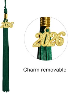 Conjunto de toga, birrete y borla mate para graduación 2026 para escuelas secundarias y licenciaturas. Instrucciones de cuidado: Lavado a máquina, solo limpieza en seco. - Product Image 5