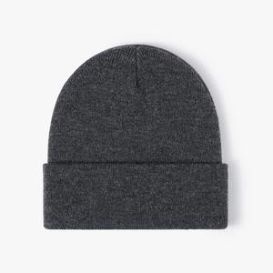 Bonnet en acrylique tricoté en gros avec logo personnalisé, bonnets d'hiver à revers pour les détaillants de streetwear aux États-Unis, approvisionnement en gros, faible MOQ - Product Image 4