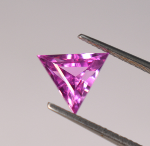 Lab <b>Pink</b> Sapphire Corundum 7 mm Trillion Faceted AAA Loose Gemstones for Luxury Jewelry Makings, September Birthstones - Product Image 1