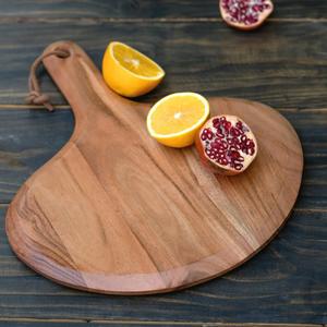 Planche à découper en bois d'acacia, épaisse, durable, compatible avec les couteaux, finition lisse, avec poignée et boucle de suspension, idéale pour la découpe. - Product Image 4