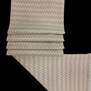 Tissu en nylon de haute qualité, beige et blanc, style crochet géométrique - Matière en maille texturée 3D pour shrugs et superpositions de créateurs - Product Image 1